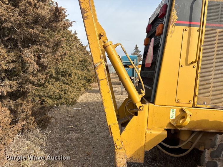 image for item FG2707 2000 Caterpillar 140H motor grader