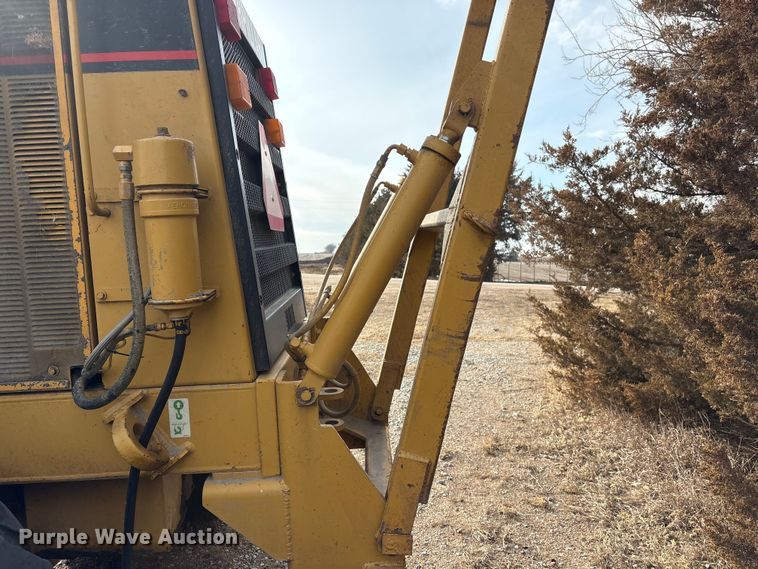 image for item FG2707 2000 Caterpillar 140H motor grader