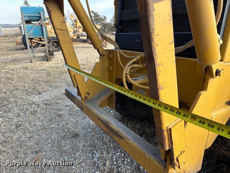 image for item FG2707 2000 Caterpillar 140H motor grader