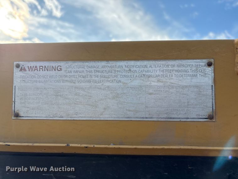 image for item FG2707 2000 Caterpillar 140H motor grader