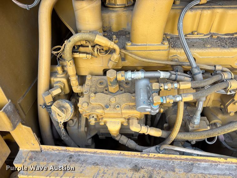 image for item FG2707 2000 Caterpillar 140H motor grader