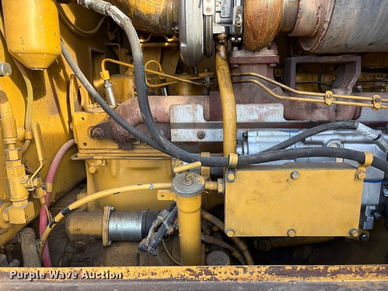 image for item FG2707 2000 Caterpillar 140H motor grader