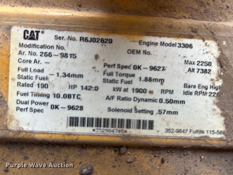 image for item FG2707 2000 Caterpillar 140H motor grader