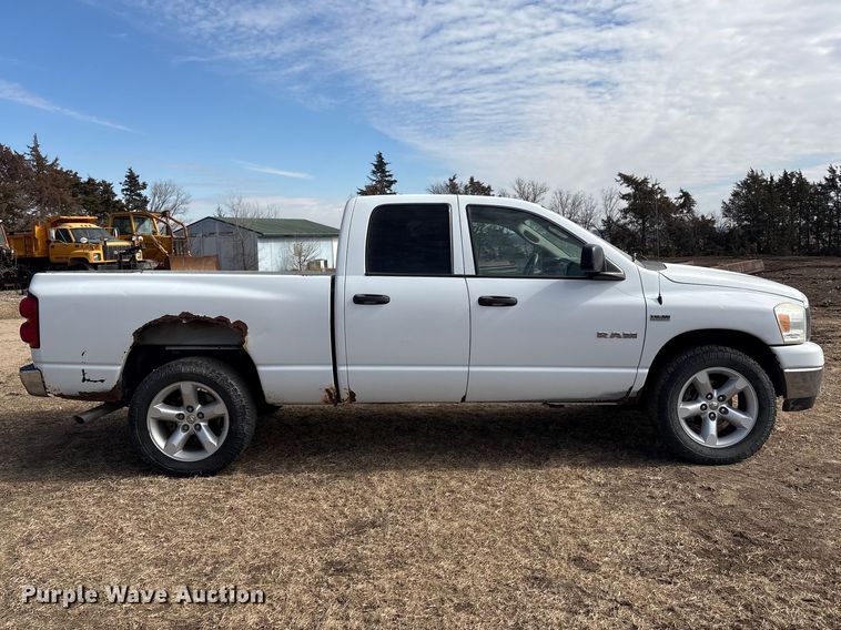 image for item FG2708 2008 Dodge Ram 1500 Ext. Cab pickup truck