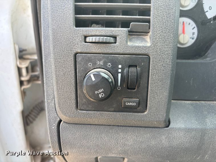 image for item FG2708 2008 Dodge Ram 1500 Ext. Cab pickup truck