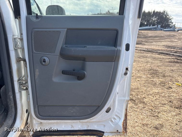 image for item FG2708 2008 Dodge Ram 1500 Ext. Cab pickup truck