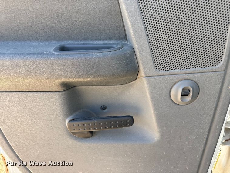 image for item FG2708 2008 Dodge Ram 1500 Ext. Cab pickup truck