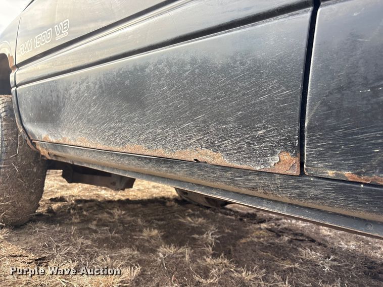 image for item FG2709 1999 Dodge Ram Ext. Cab pickup truck