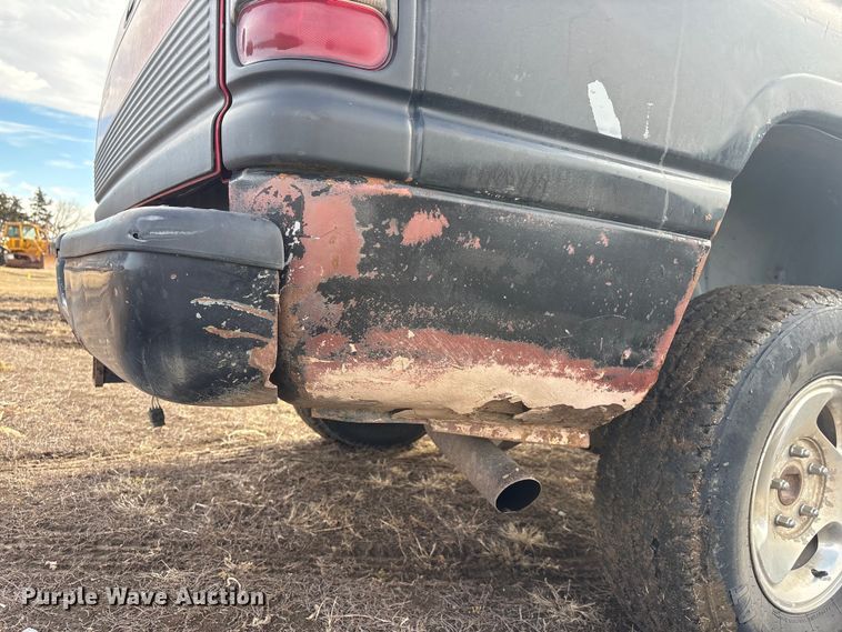 image for item FG2709 1999 Dodge Ram Ext. Cab pickup truck