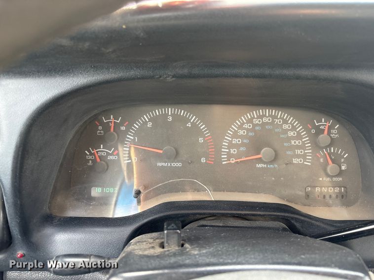 image for item FG2709 1999 Dodge Ram Ext. Cab pickup truck