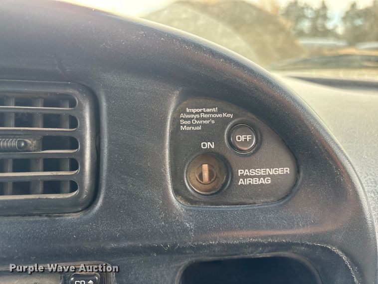 image for item FG2709 1999 Dodge Ram Ext. Cab pickup truck