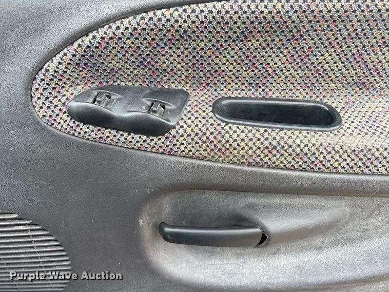 image for item FG2709 1999 Dodge Ram Ext. Cab pickup truck