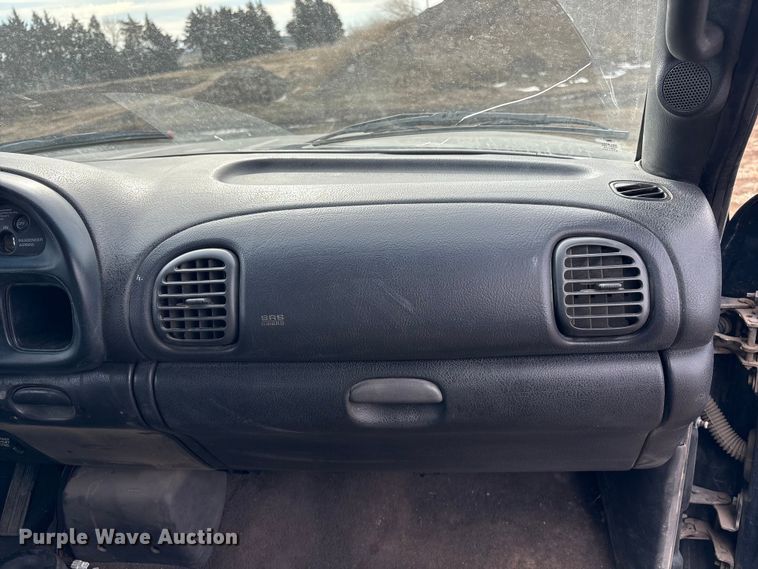 image for item FG2709 1999 Dodge Ram Ext. Cab pickup truck