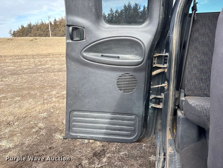 image for item FG2709 1999 Dodge Ram Ext. Cab pickup truck