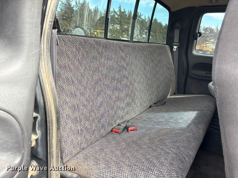 image for item FG2709 1999 Dodge Ram Ext. Cab pickup truck