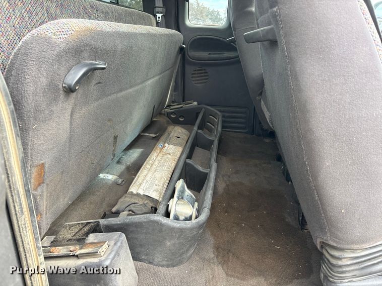 image for item FG2709 1999 Dodge Ram Ext. Cab pickup truck