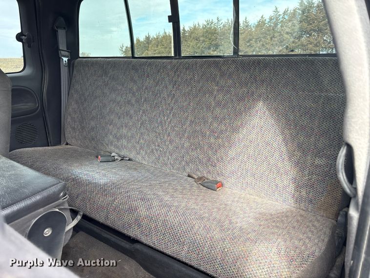 image for item FG2709 1999 Dodge Ram Ext. Cab pickup truck