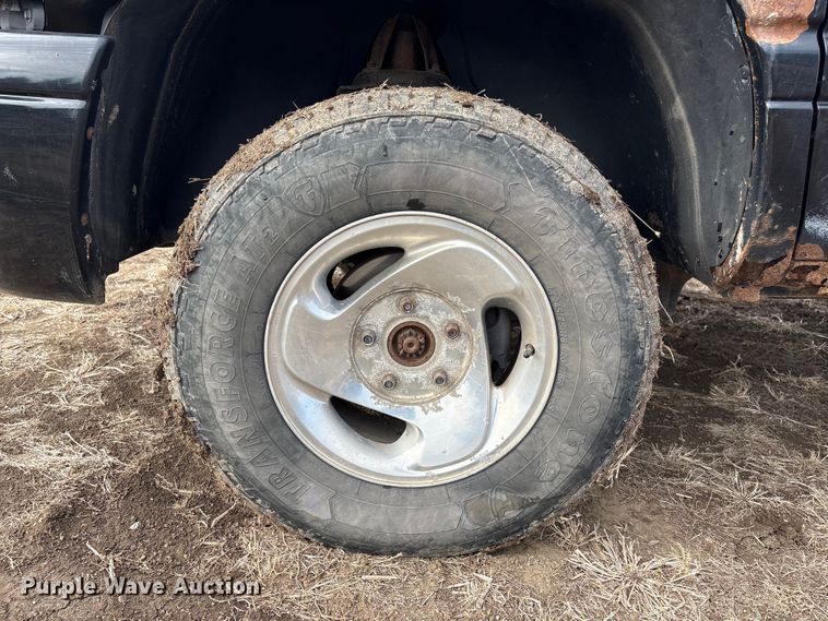 image for item FG2709 1999 Dodge Ram Ext. Cab pickup truck