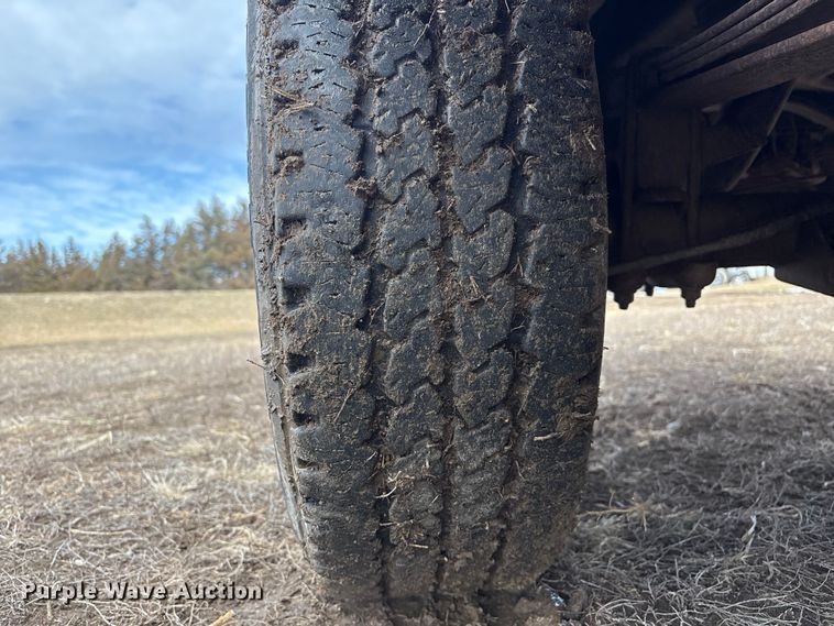 image for item FG2709 1999 Dodge Ram Ext. Cab pickup truck