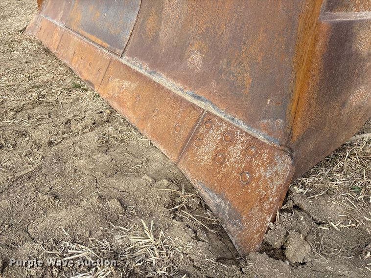 image for item FG2710 1991 John Deere 850B dozer