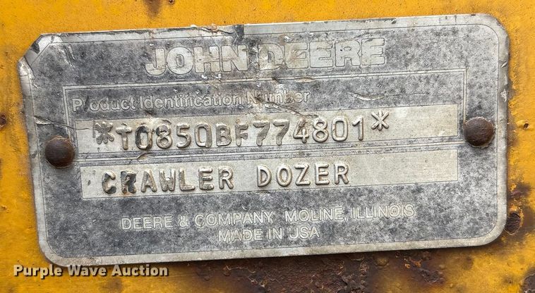 image for item FG2710 1991 John Deere 850B dozer