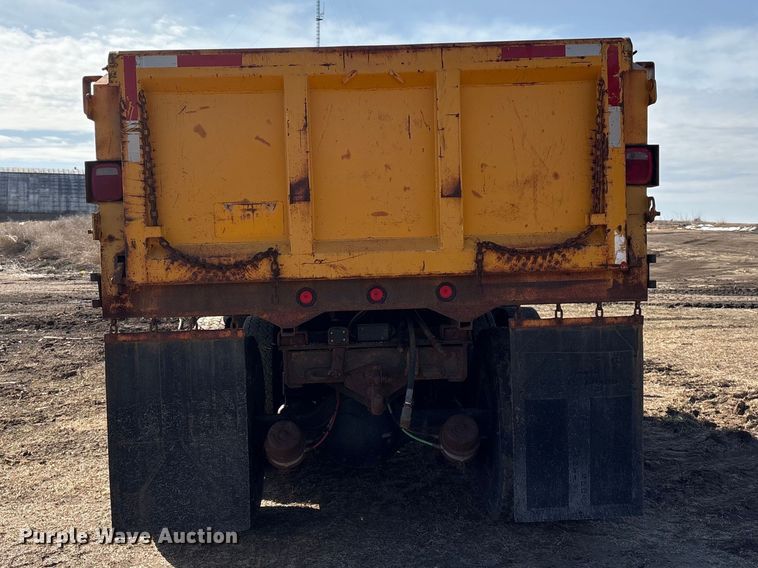 image for item FG2711 2001 GMC C8500 dump truck