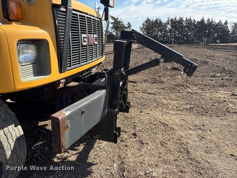 image for item FG2711 2001 GMC C8500 dump truck