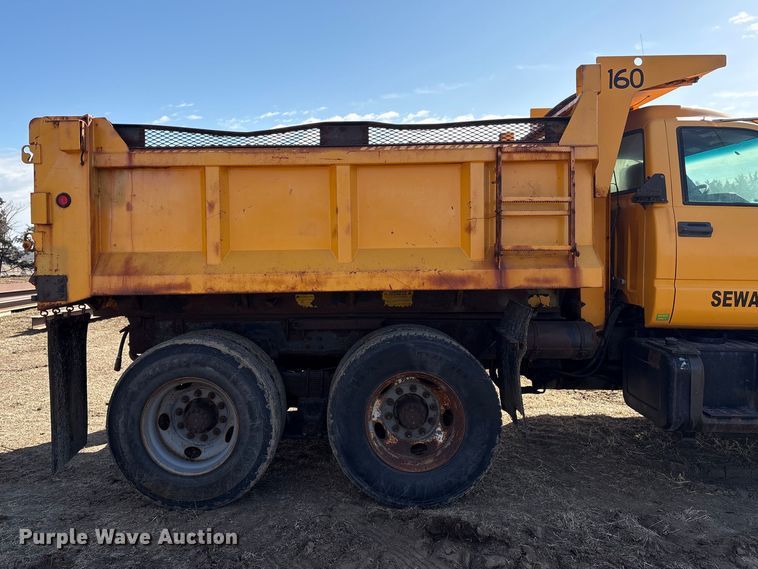 image for item FG2711 2001 GMC C8500 dump truck