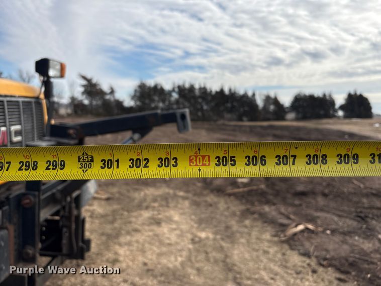 image for item FG2711 2001 GMC C8500 dump truck