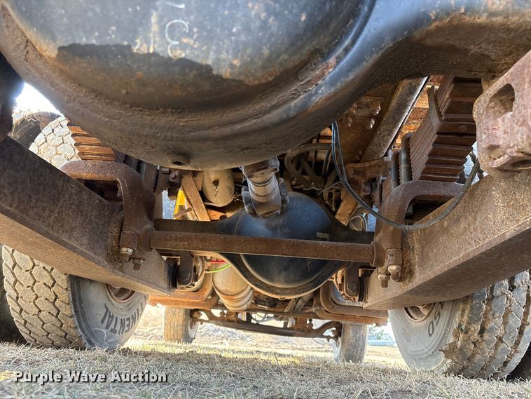 image for item FG2711 2001 GMC C8500 dump truck