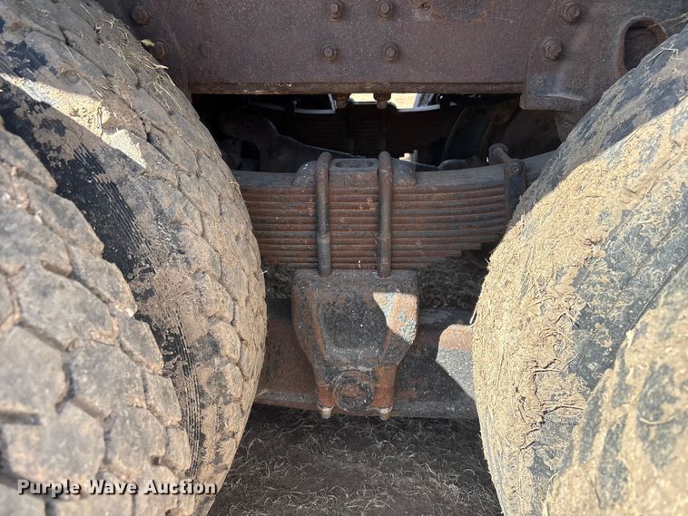 image for item FG2711 2001 GMC C8500 dump truck