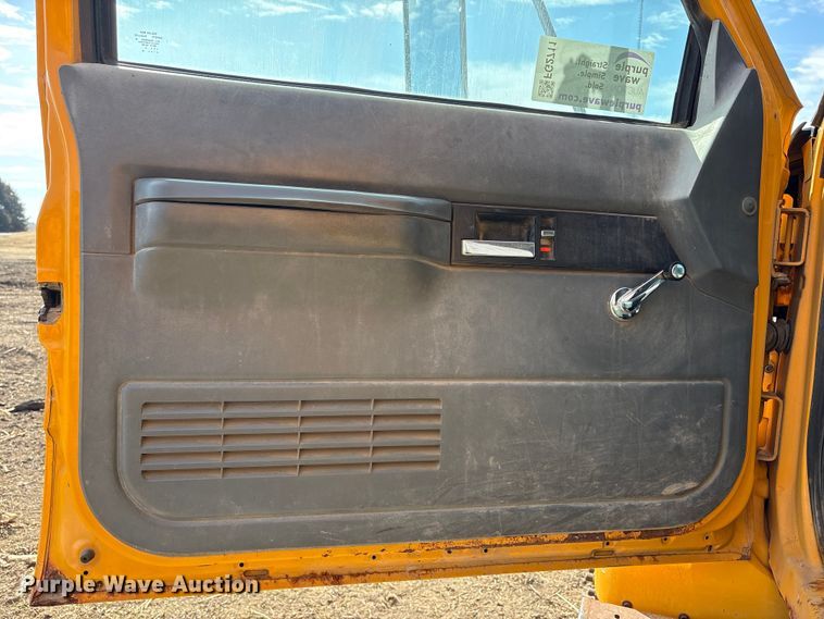 image for item FG2711 2001 GMC C8500 dump truck