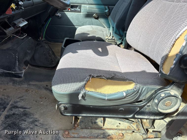 image for item FG2711 2001 GMC C8500 dump truck