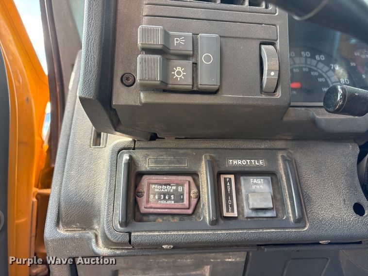 image for item FG2711 2001 GMC C8500 dump truck