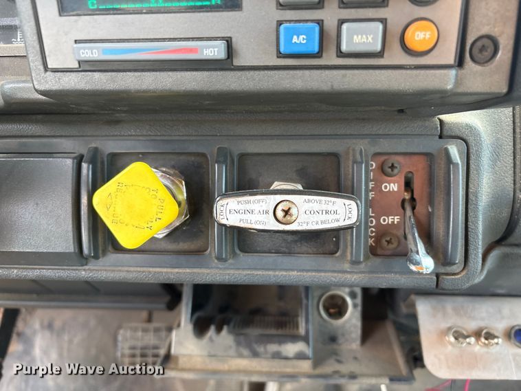 image for item FG2711 2001 GMC C8500 dump truck