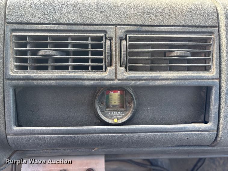 image for item FG2711 2001 GMC C8500 dump truck