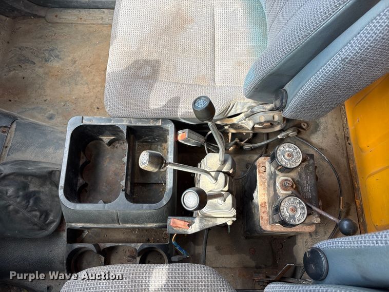 image for item FG2711 2001 GMC C8500 dump truck