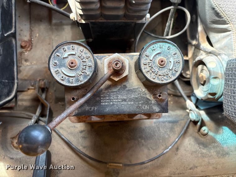 image for item FG2711 2001 GMC C8500 dump truck