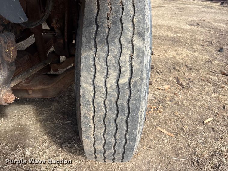 image for item FG2711 2001 GMC C8500 dump truck