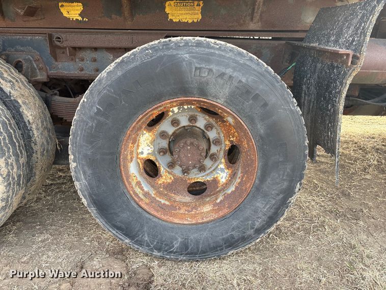 image for item FG2711 2001 GMC C8500 dump truck