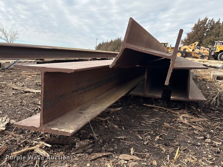 image for item FG2712 (4) 60' I-beams