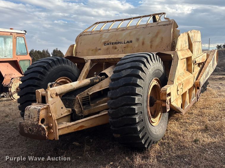 image for item FG2713 Caterpillar No 70 scraper