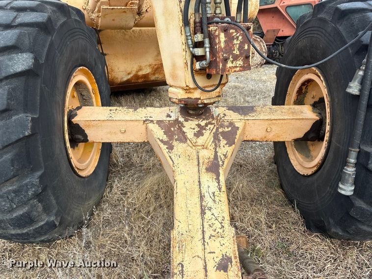 image for item FG2713 Caterpillar No 70 scraper