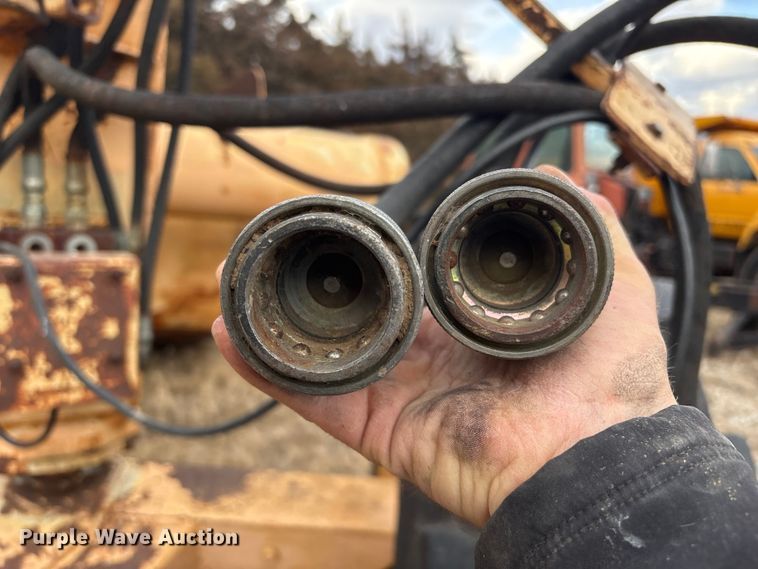 image for item FG2713 Caterpillar No 70 scraper