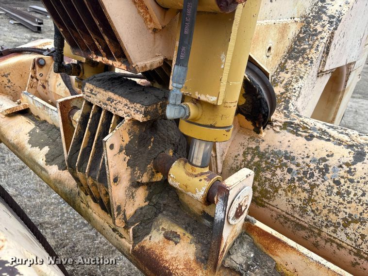 image for item FG2713 Caterpillar No 70 scraper