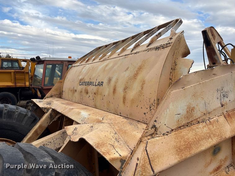 image for item FG2713 Caterpillar No 70 scraper