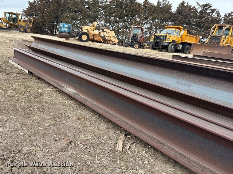 image for item FG2715 (5) I-beams