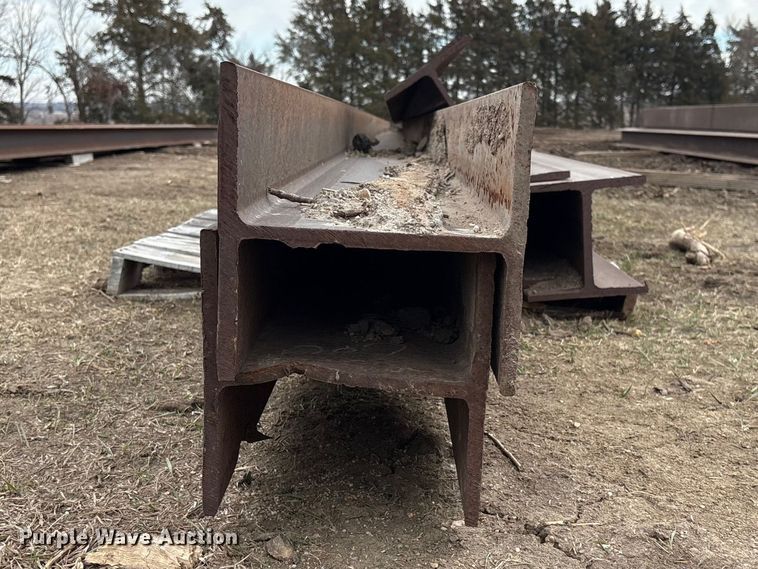 image for item FG2715 (5) I-beams