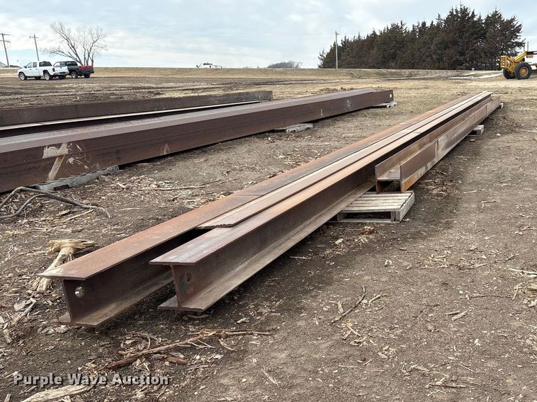 image for item FG2716 (4) I-beams