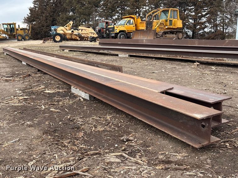 image for item FG2716 (4) I-beams